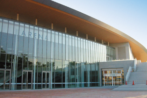 桃太郎アリーナ